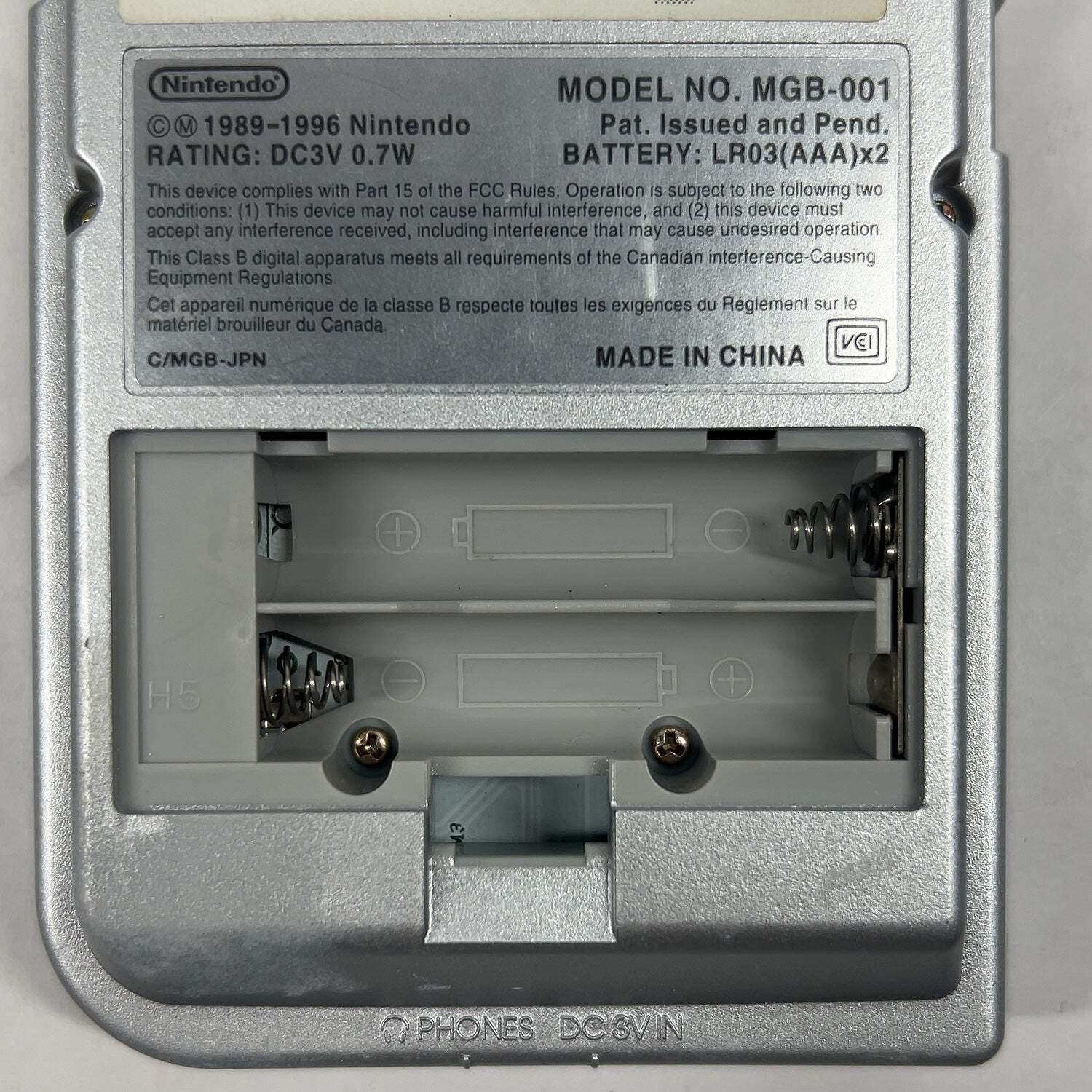 Nintendo Game Boy Pocket Handheld Game Console Only MGB-001 Silver