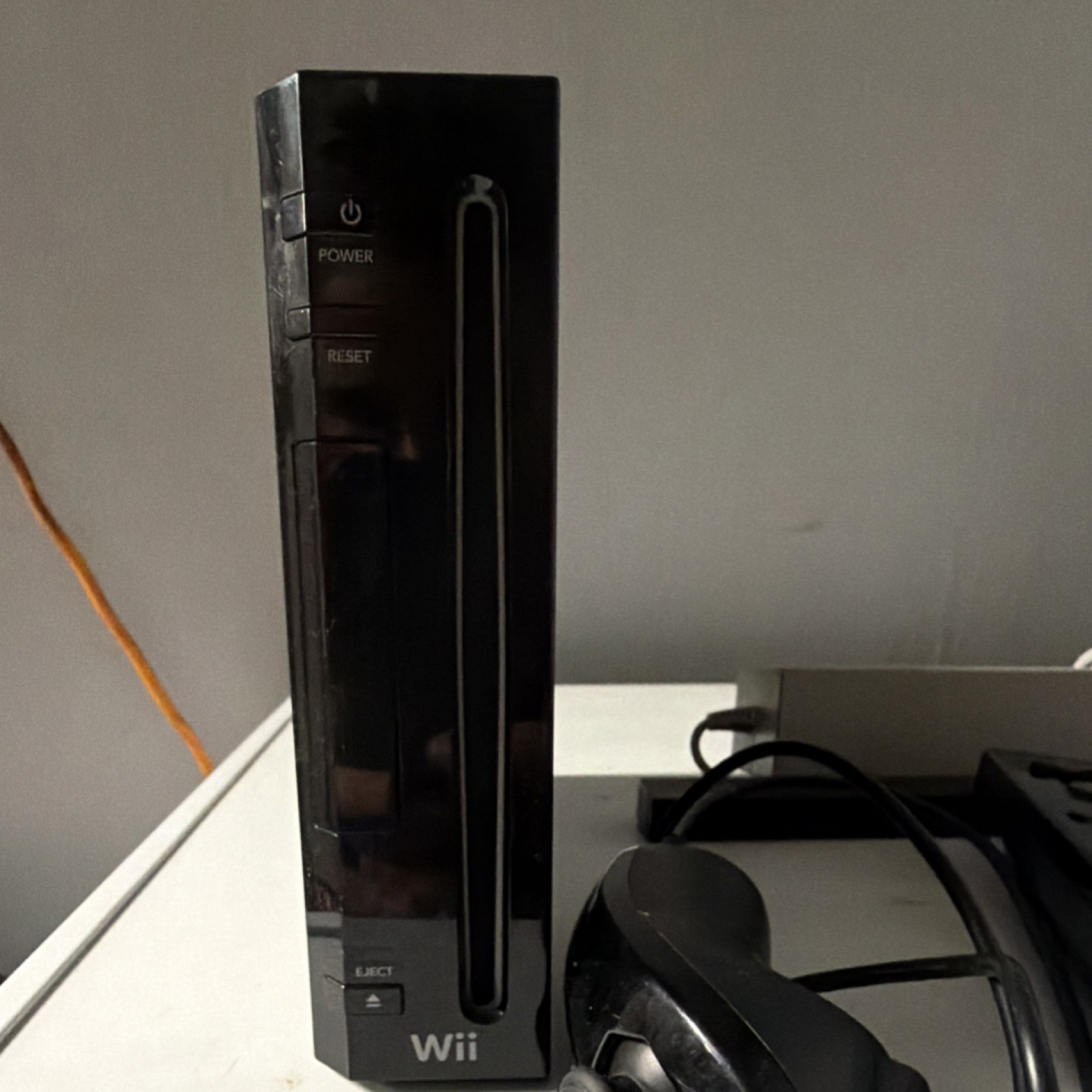 Nintendo Wii Black Console RVL-001(USA) NTSC-U/C 512MB 480p w/ Remote