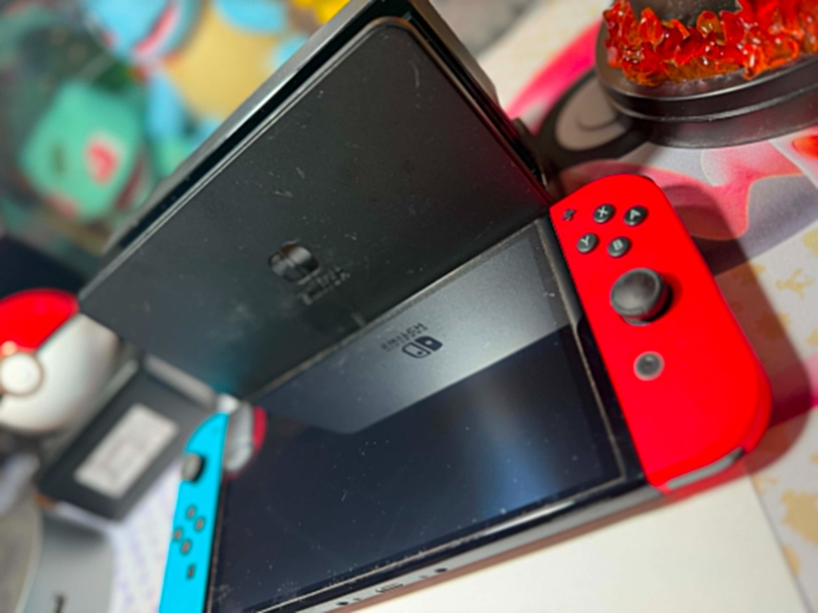 Nintendo Switch OLED Model HEG-001 Handheld Console 64GB – Blue/Red Tested Used