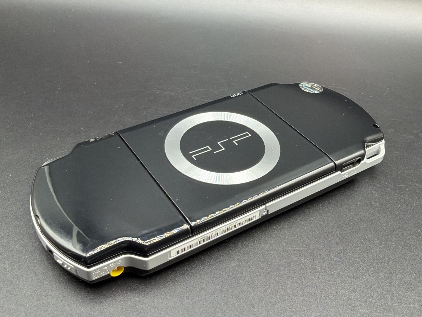 PSP 2001 Console W/Memory Stick 2GB AND CHARGER Working/ tested. W/ Loco Roco