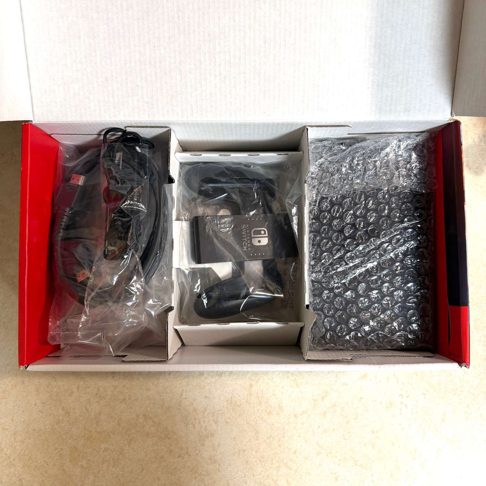 Nintendo Switch V2 HAC-001 (-01) – IN BOX + Case & Controller – TESTED