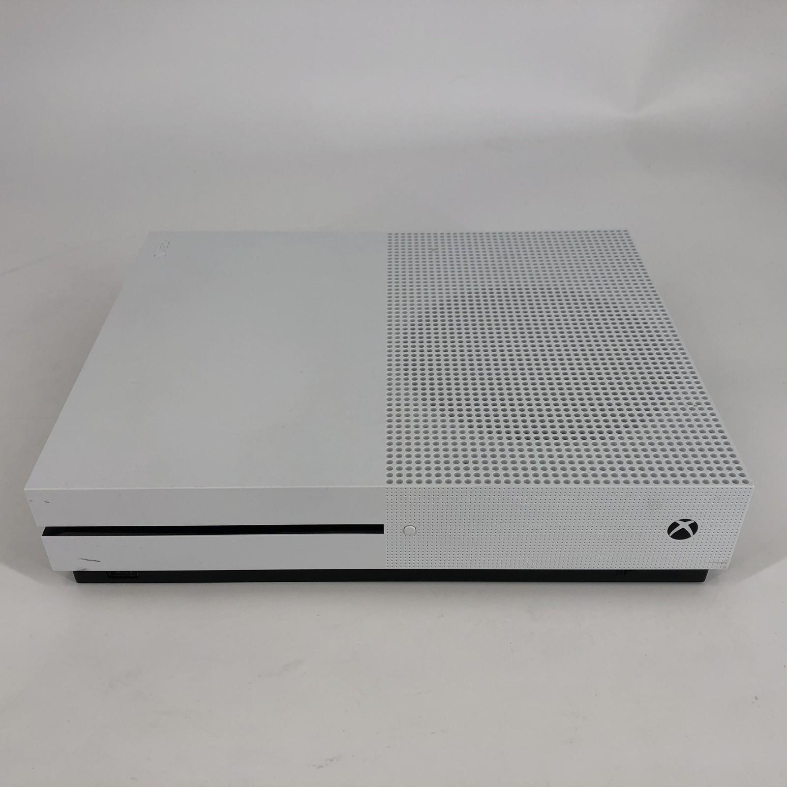 Microsoft Xbox One S Console White 1TB w/ Controller/HDMI/Power Cord – Good