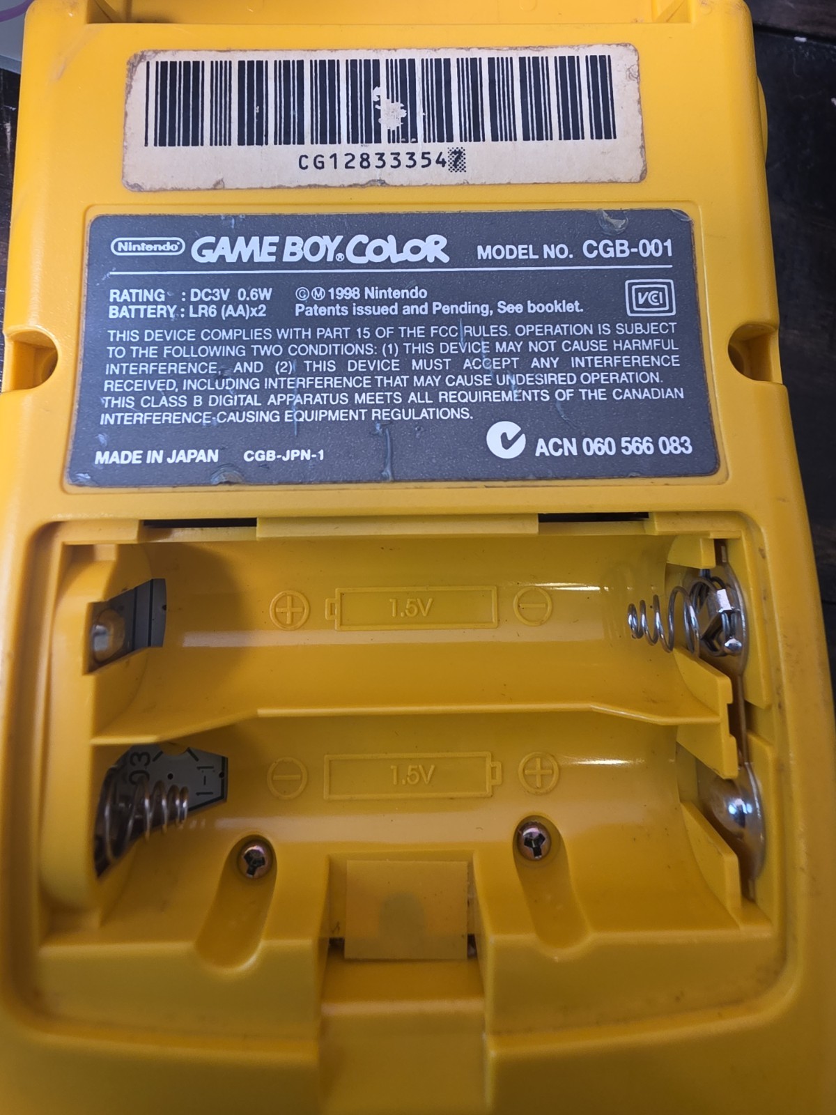 Rare Tommy Hilfiger Nintendo Game Boy Color Yellow CGB-001 Tested Working