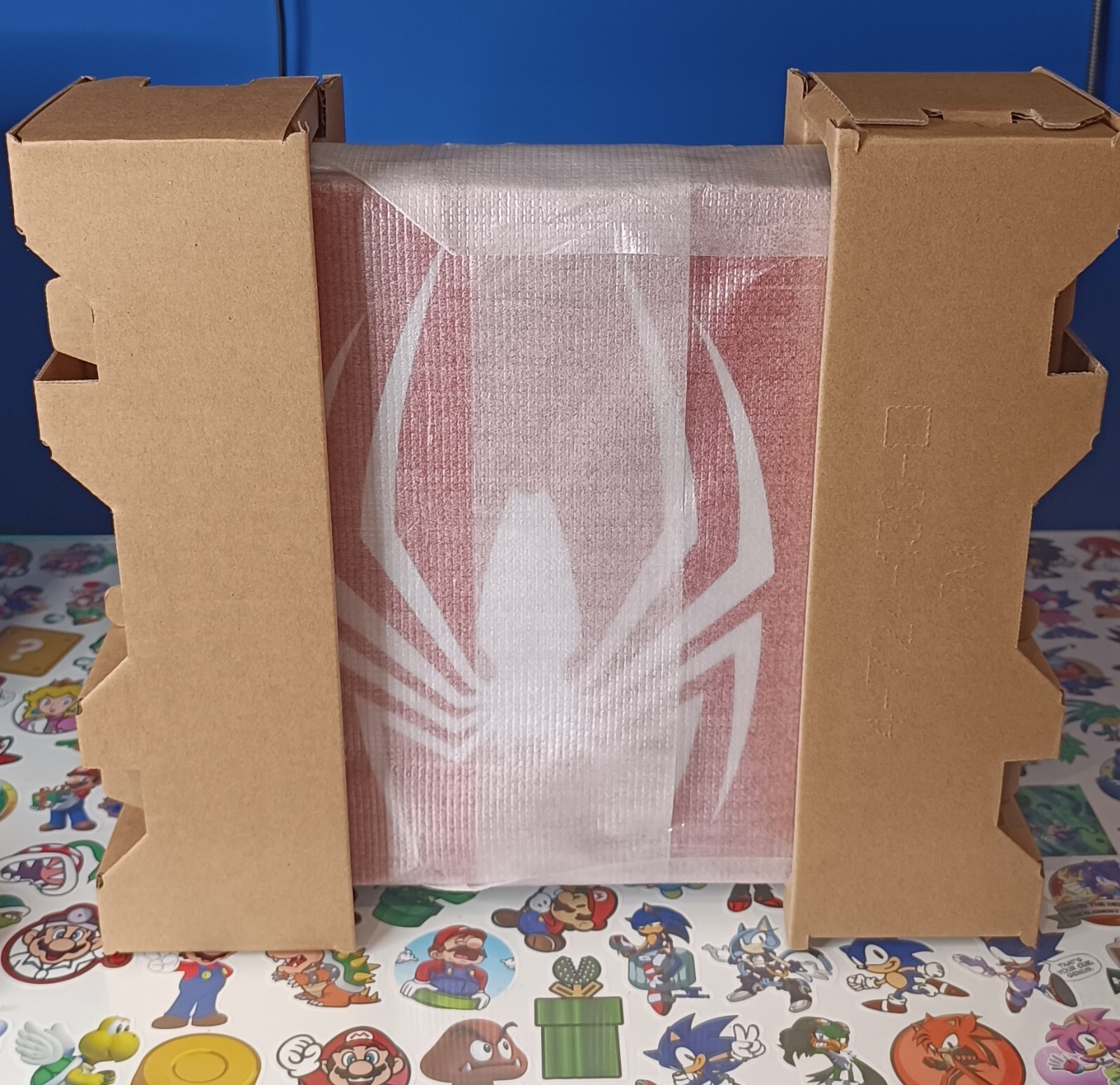 Sony PlayStation 4 Pro 1TB Spider Man Spiderman Limited Edition