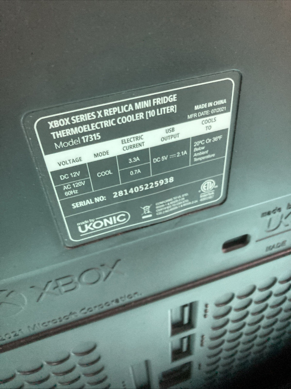 Xbox Series X Replica Mini Fridge 10L Thermoelectric Cooler Ukonic Model 17315