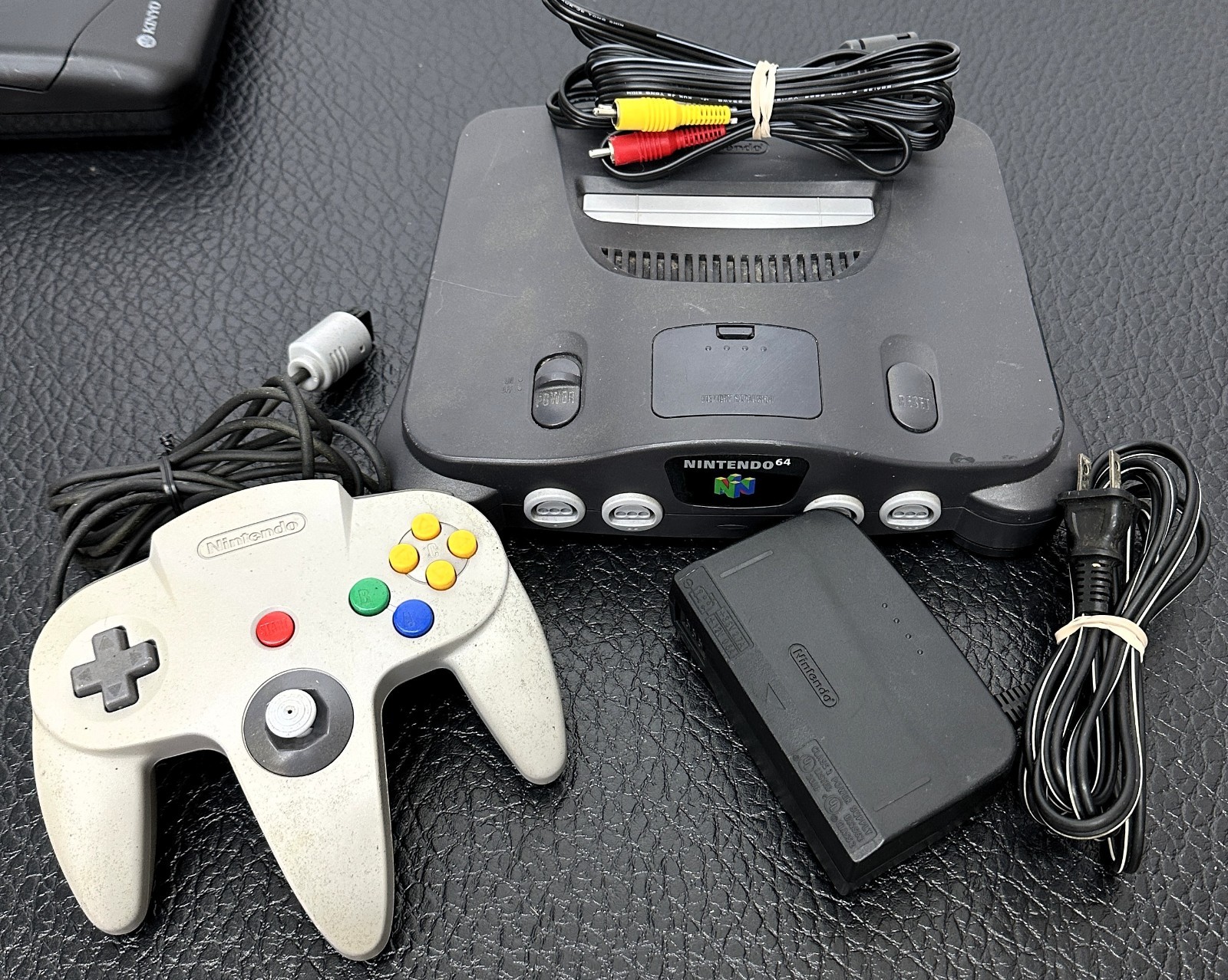 Nintendo 64 Console ~ NUS-001 ~ W/ 1 OEM Controller AV Cable Pro Serviced Tested