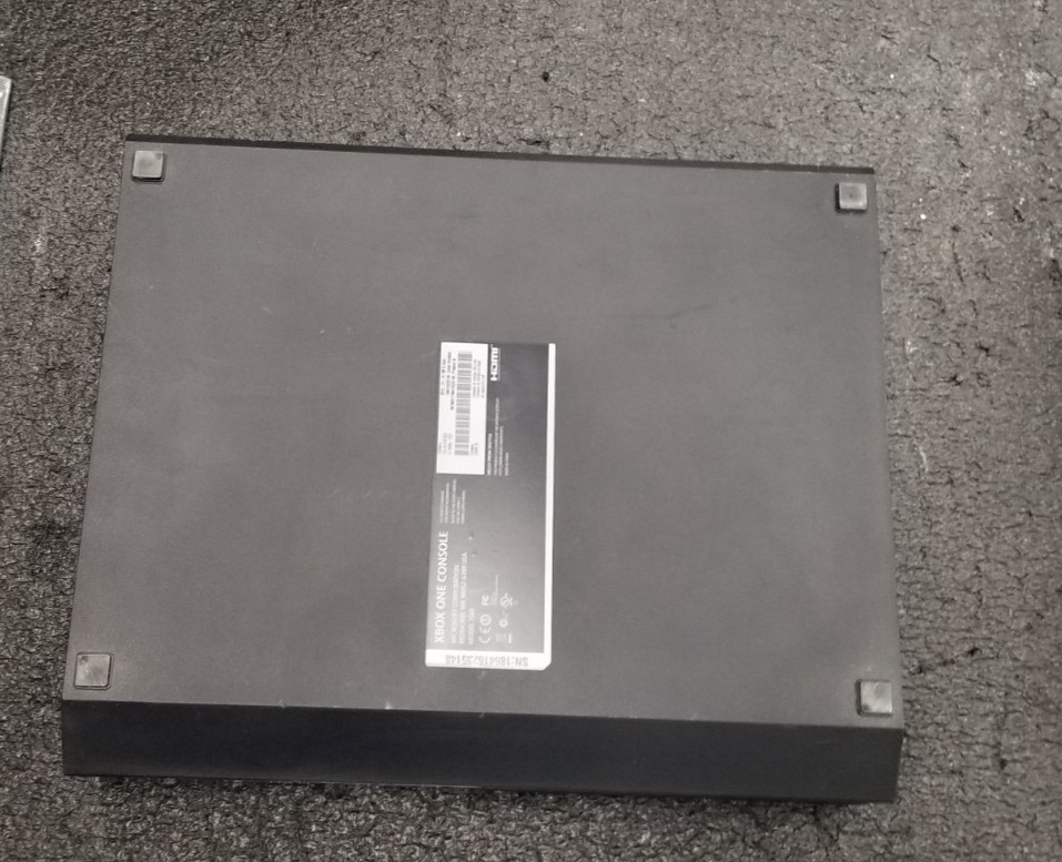 Microsoft Black Xbox One : 1540 : 500GB : Tested & Works