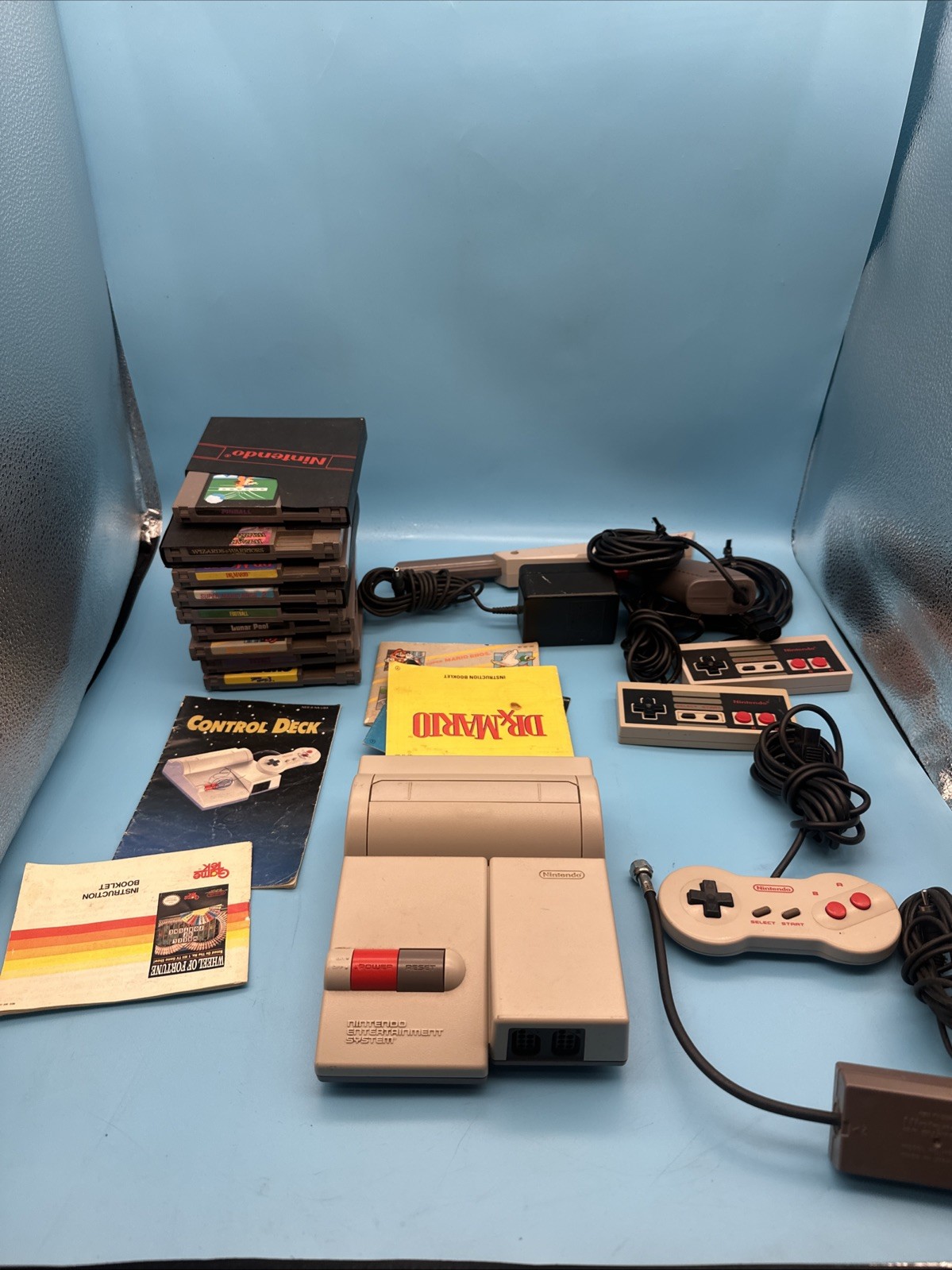 Nintendo NES Top Loader Console NES-101, OG Dog Bone Controller Mario 1 2 3 More