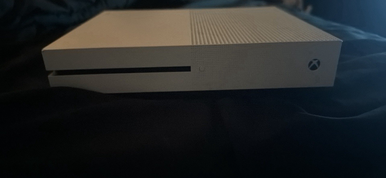 Microsoft Xbox One S White Home Console 4K UHD Wi-Fi Region Free