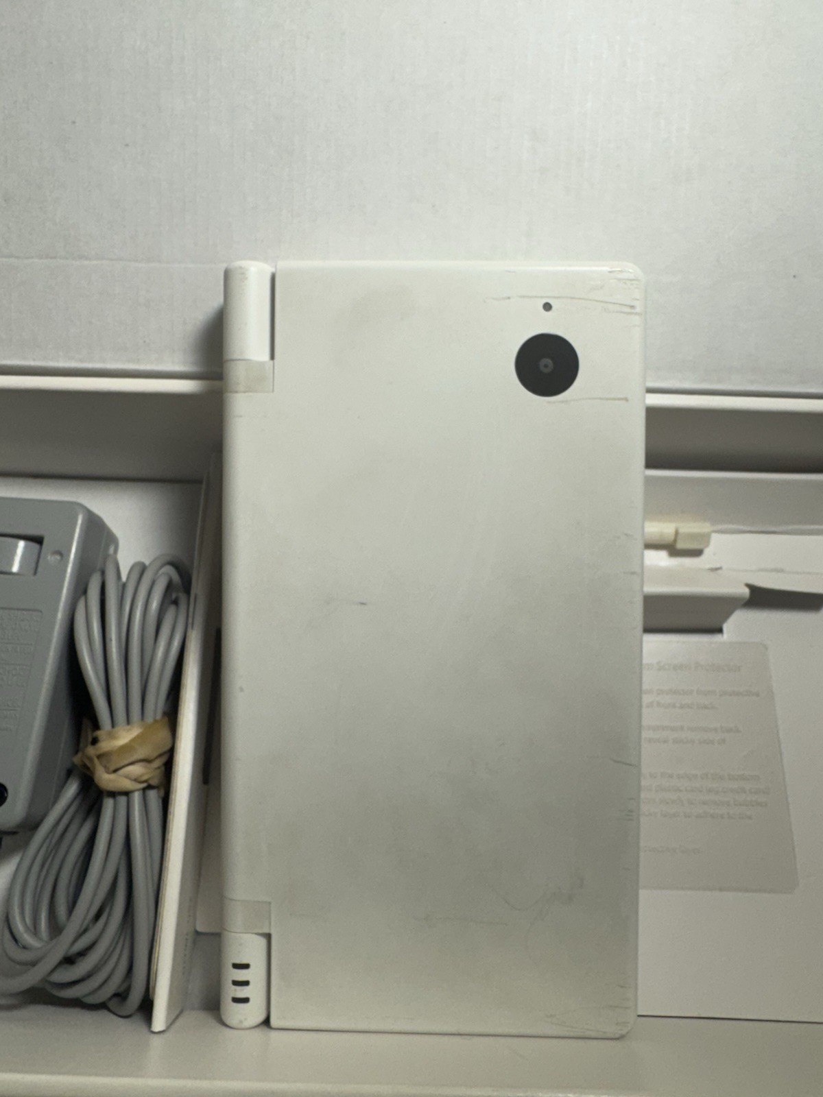 CIB Nintendo DSi Console White TWL-001 DS System Box Charger 15 Games Bundle