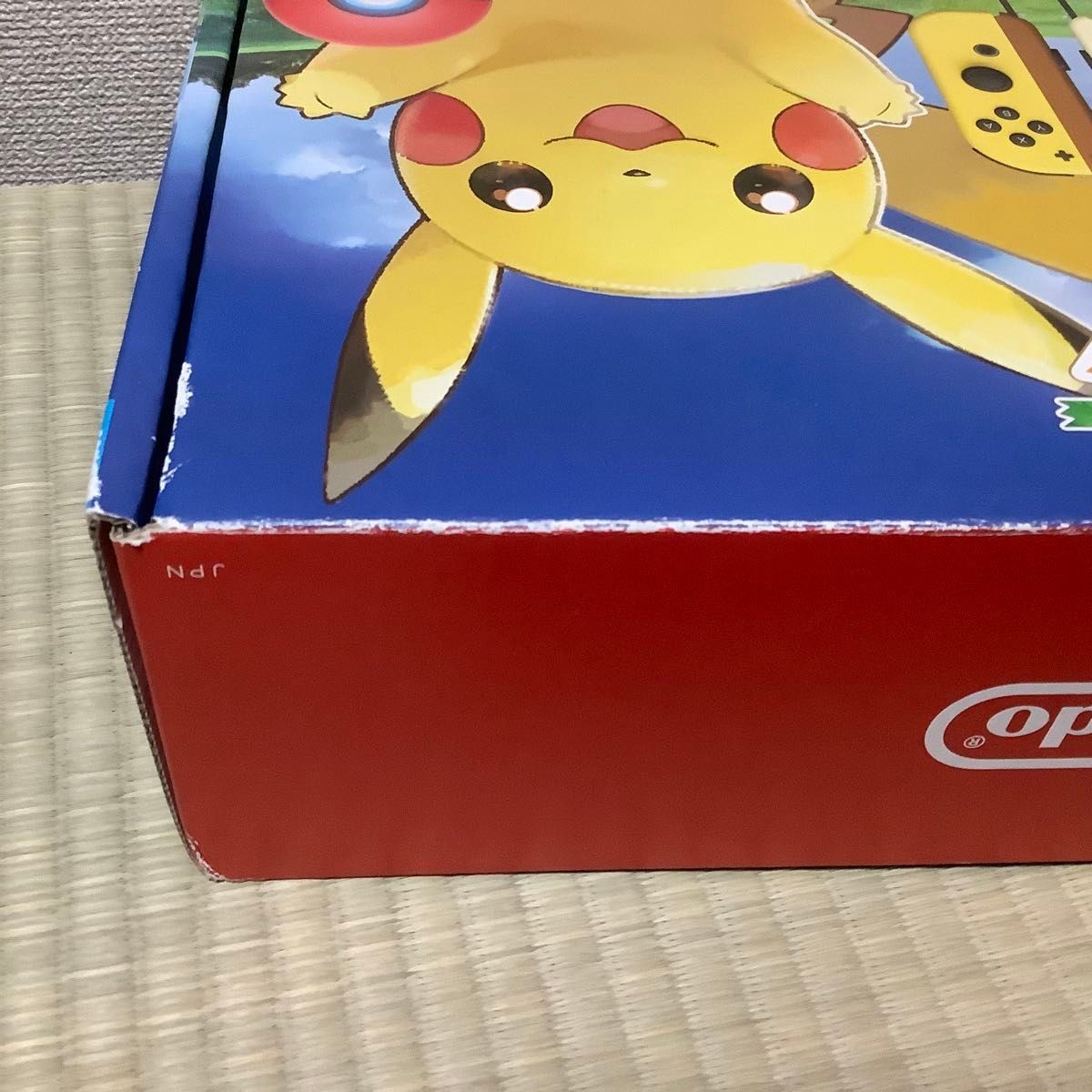 Nintendo Switch Pokémon Let’s Go! Pikachu Set with Poké Ball Plus Japan Used