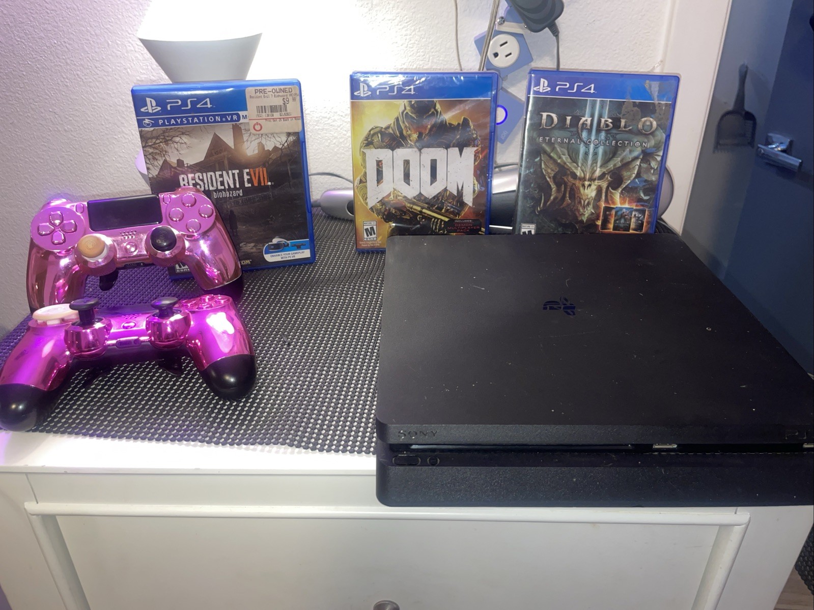 PlayStation 4 Slim 500GB Home Console – Black W/ 3 Games X 2 Scuff Pro Controls