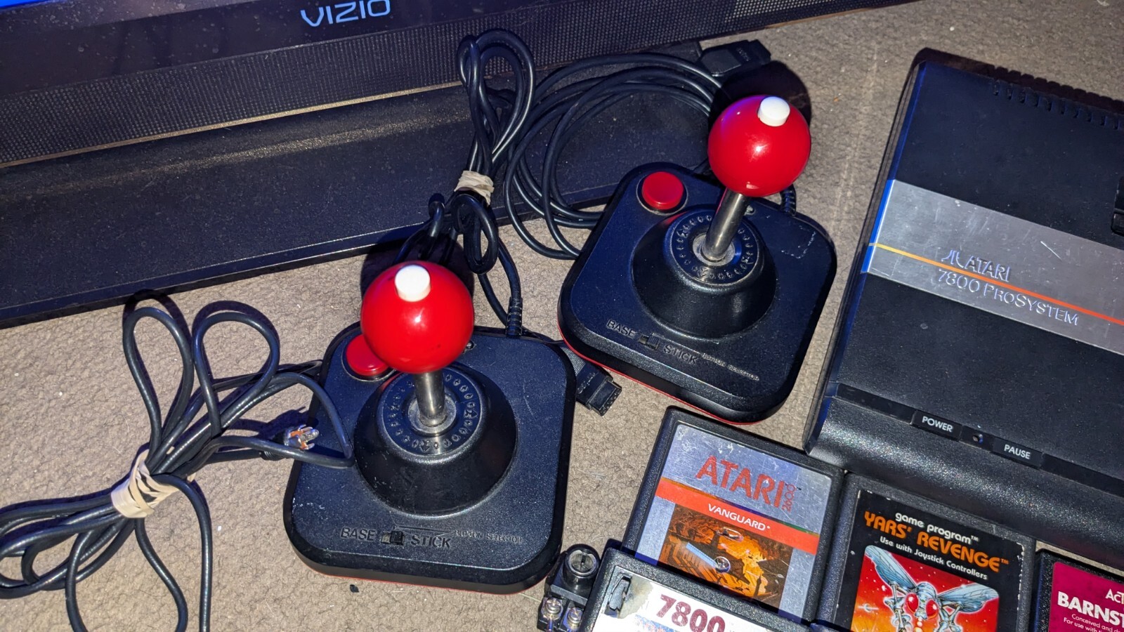 Atari 7800 system 15 Games,2 Controllers hook ups Tested to work Nice condition