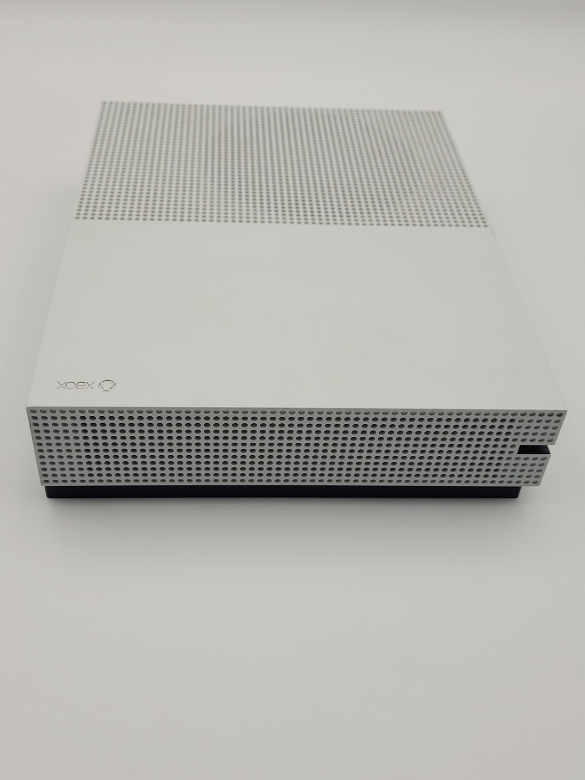 Microsoft Xbox One S 2TB White Video Game Console Model 1681 w/ Cables TESTED
