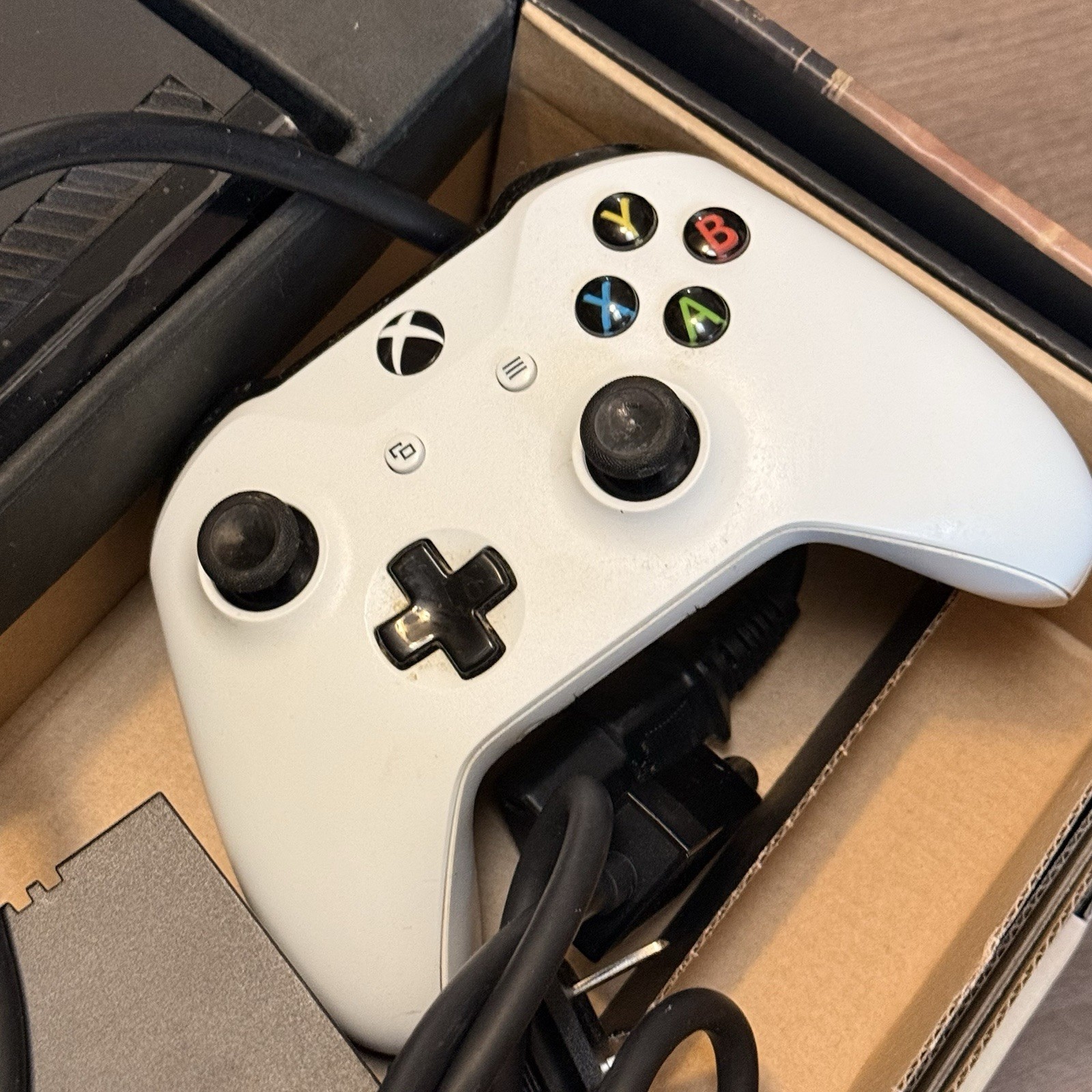 Xbox One 500 GB Titanfall Bundle Black Console (game not included)
