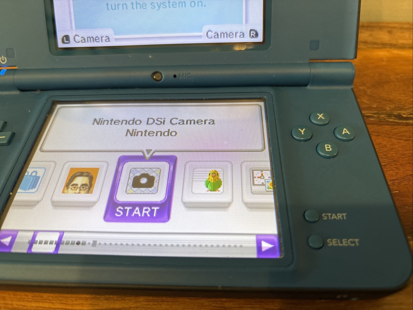 Nintendo DSi XL Handheld Game Console Only UTL-001 Blue