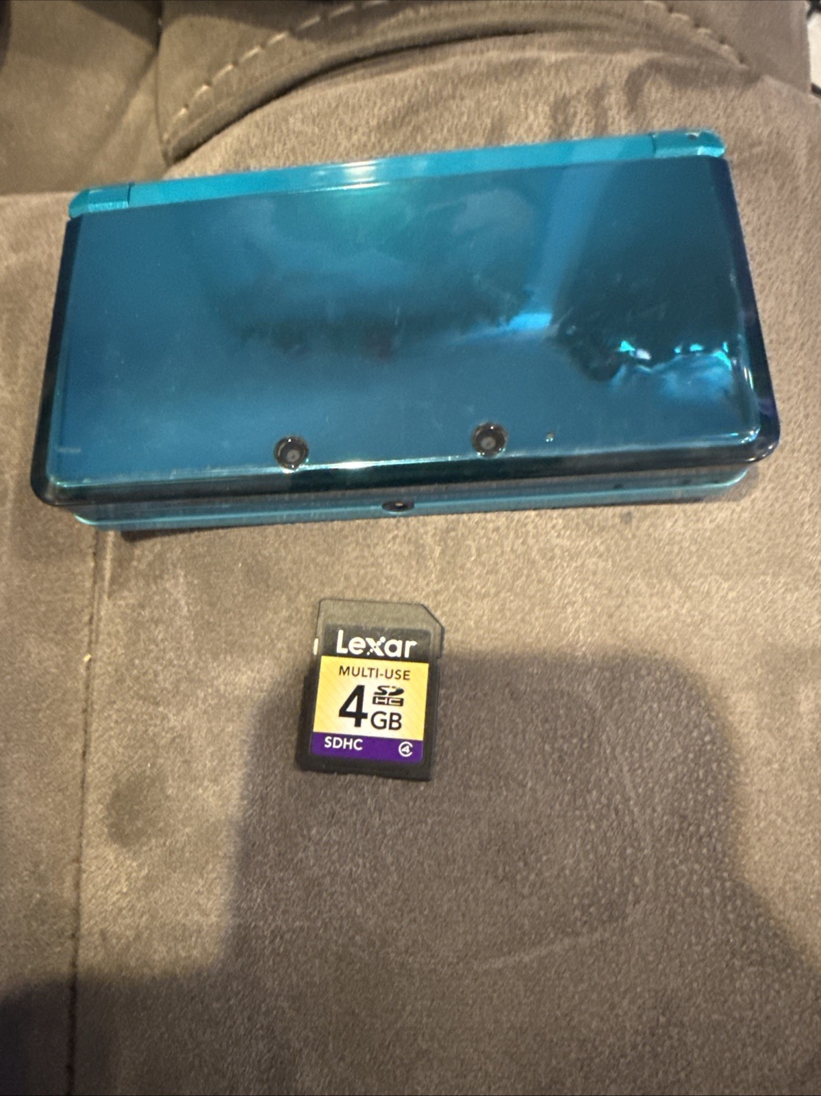 Nintendo 3DS Original Aqua Blue Teal System & Super Smash Brothers Game Charger
