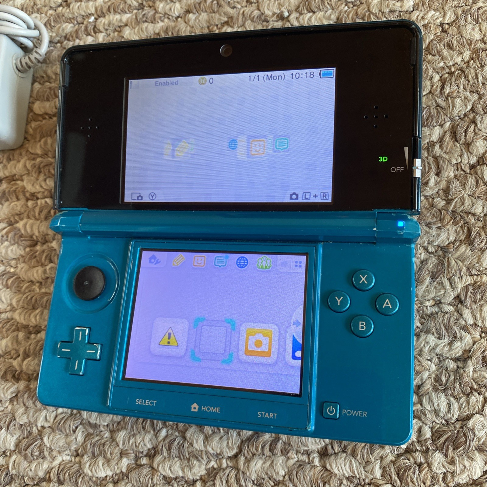 Nintendo 3DS CTR-001 (USA) Console Aqua Blue Stylus Charger SD Card
