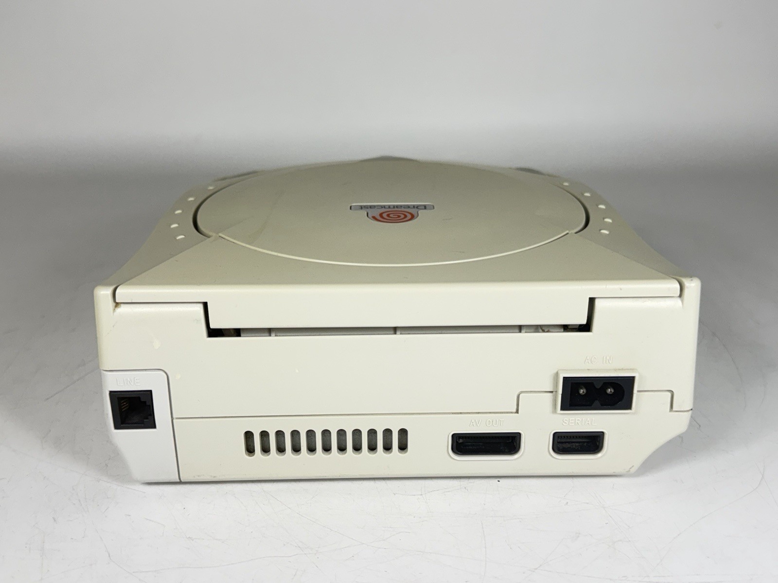 SEGA Dreamcast Home Console Bundle with Controller, 6 Games & Cables – TESTED