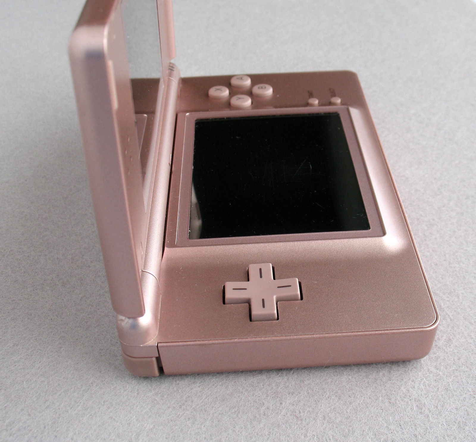 Nintendo DS Lite Metallic Rose UGS-001 bundle