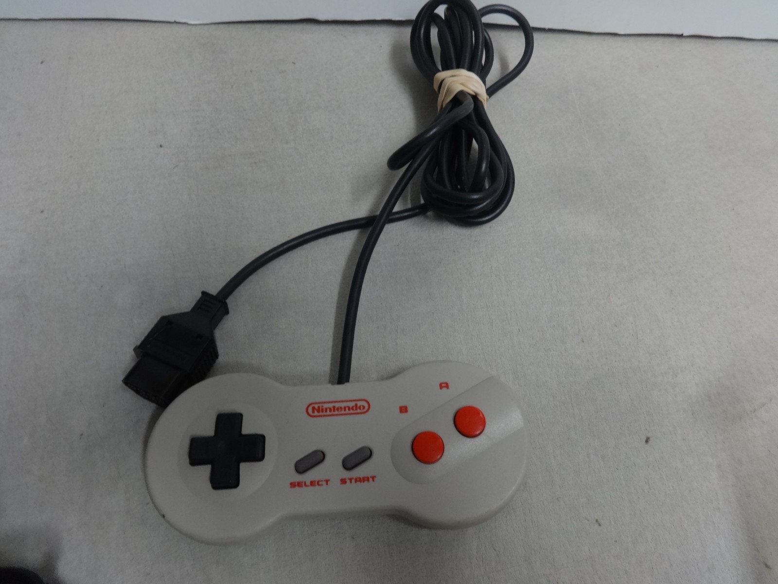 Nintendo NES Top Loader W/Dogbone Controller + OG Controller Tested Works Great