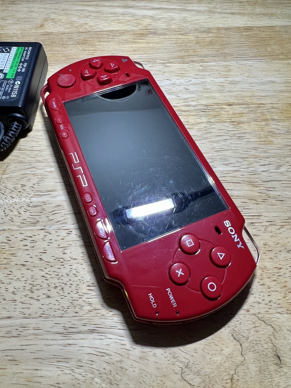 Sony PSP-2001 God of War Red Console Custom 32GB MicroSD + Games + Accs. Bad UMD