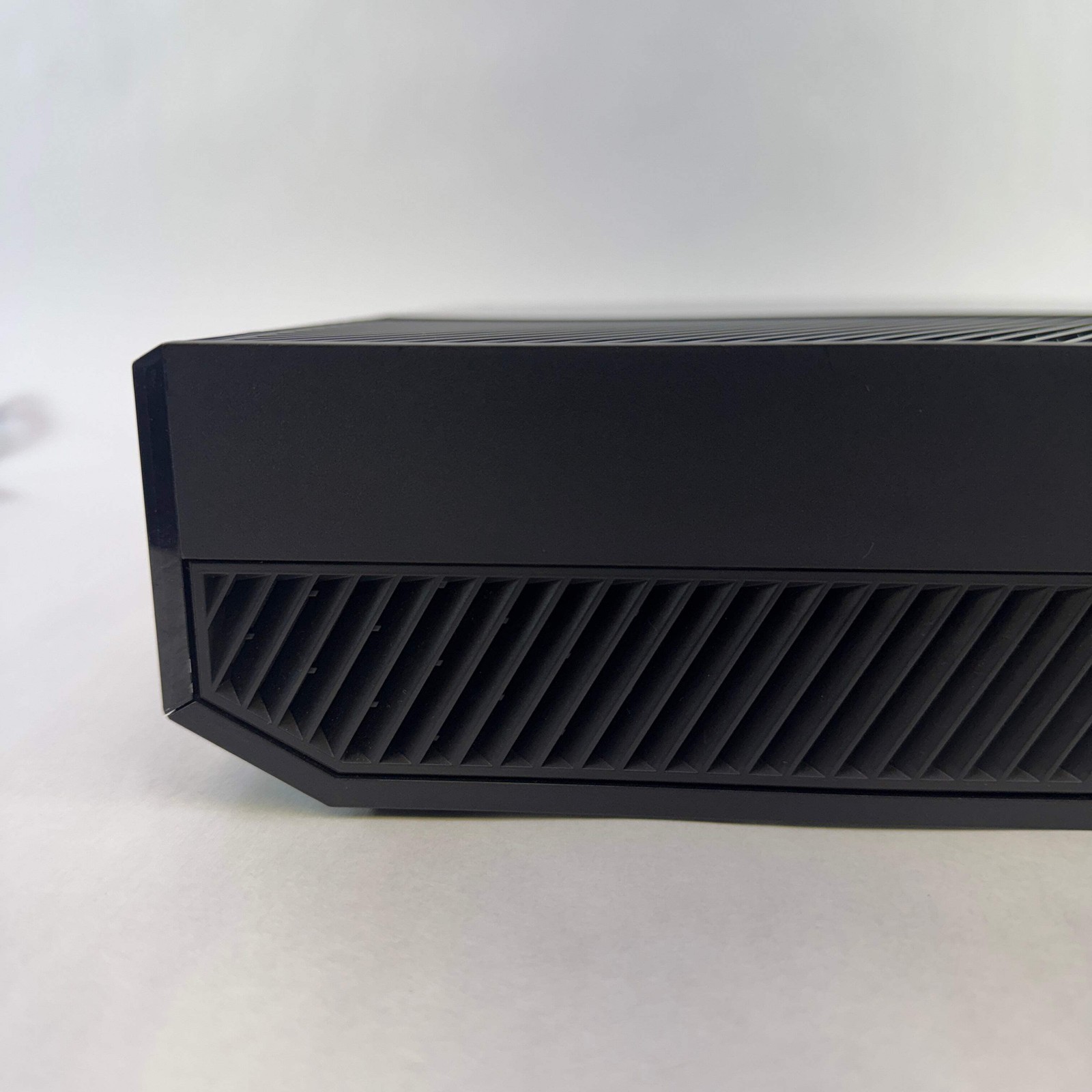 Microsoft Xbox One 500GB Console With Controller