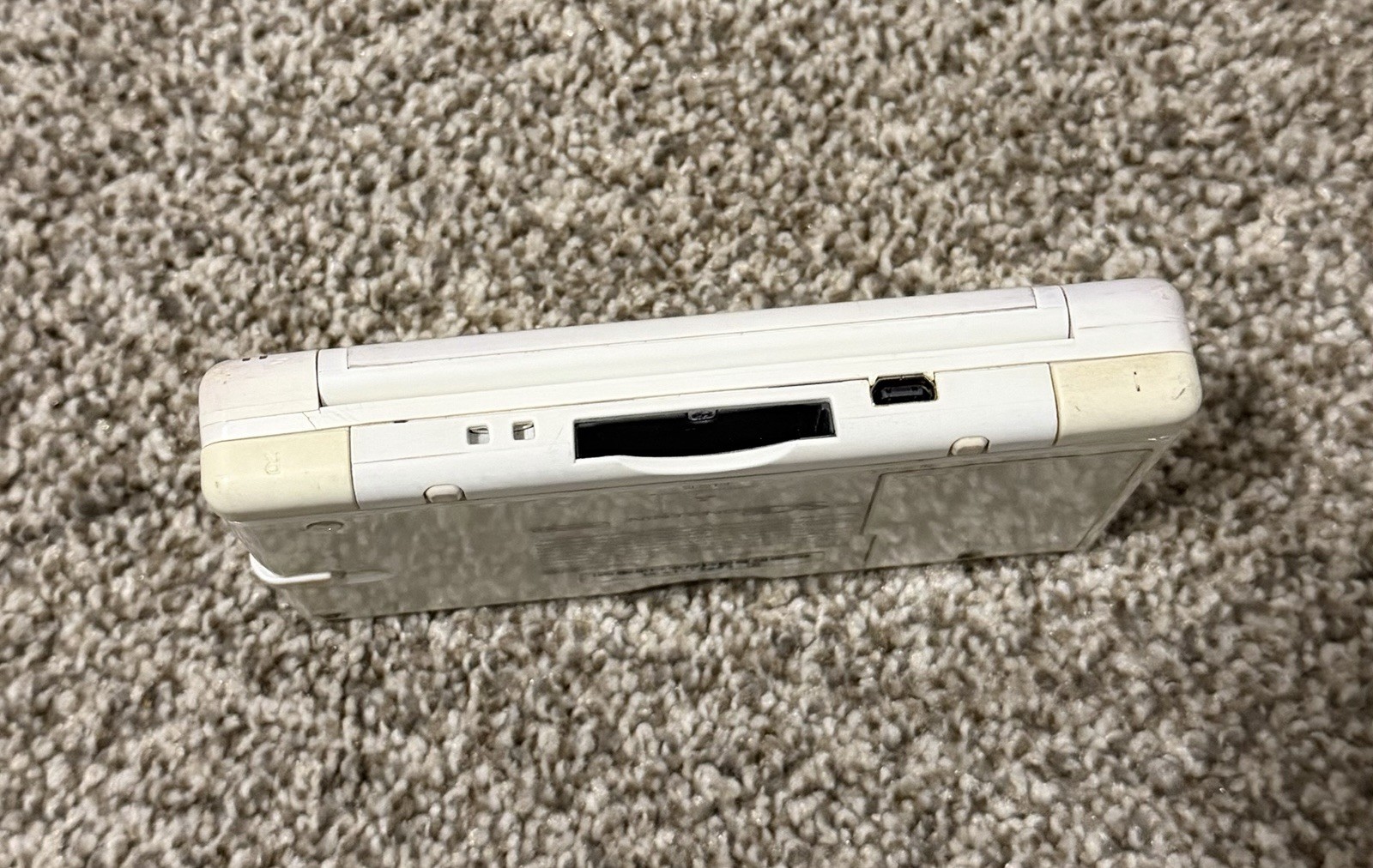 *READ* Nintendo DS Lite Handheld Console System Polar White – Screen Issues