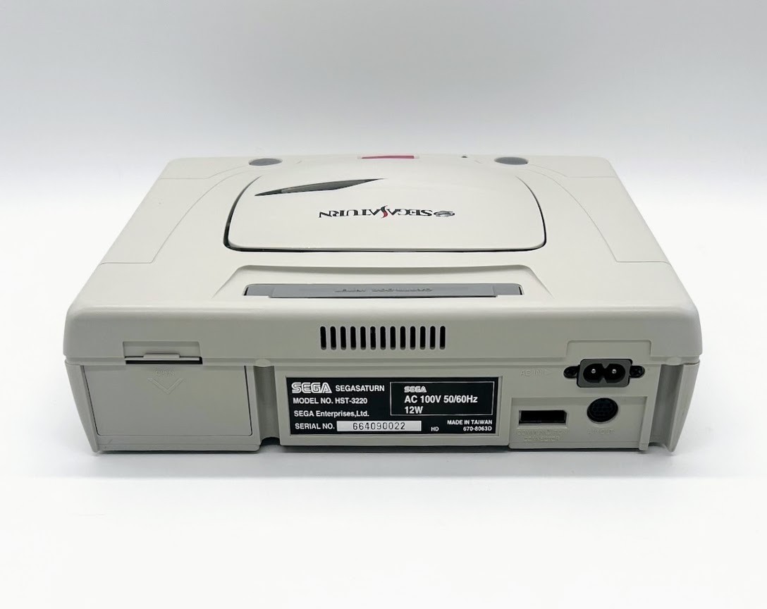 Sega Saturn Console HST-3220 Bundle 12 Games Ultraman No Manuals Case Wear #521