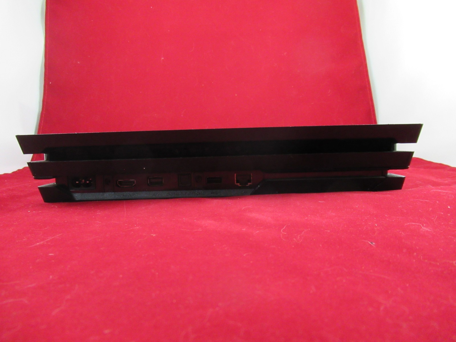 Sony PlayStation 4 Pro 1TB Console – Black CUH-7215B – Cleaned & Reconditioned