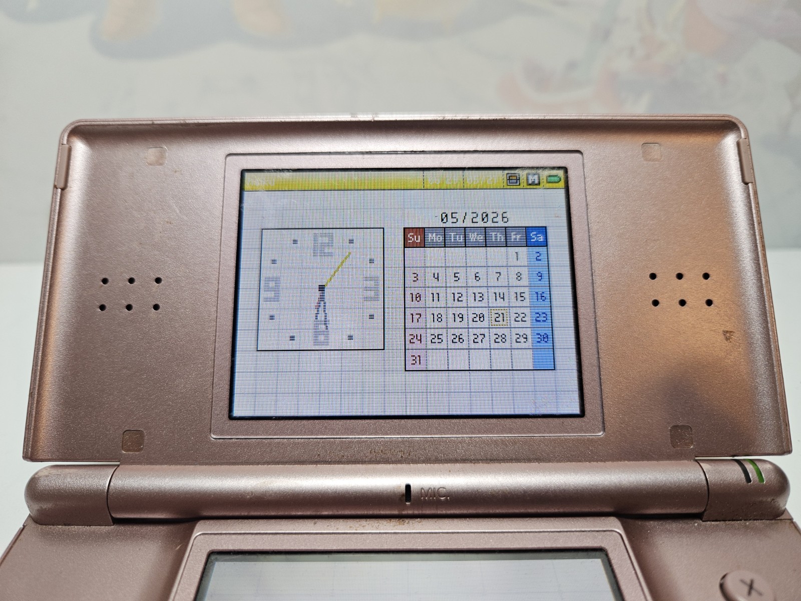 Nintendo DS Light Metallic Rose Pink USG-001 Handheld Console w/ Charger Tested