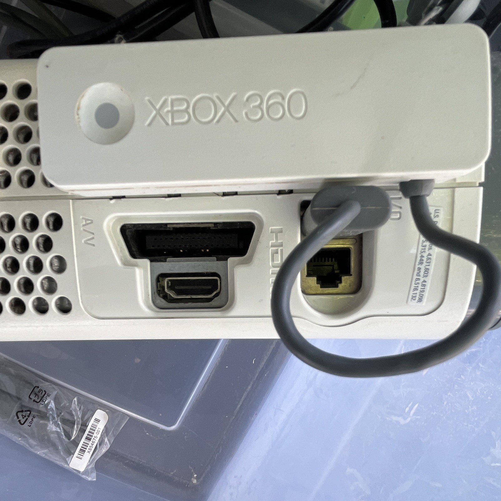 Microsoft Xbox 360 White Home Console HDMI Ethernet A/V Connectivity