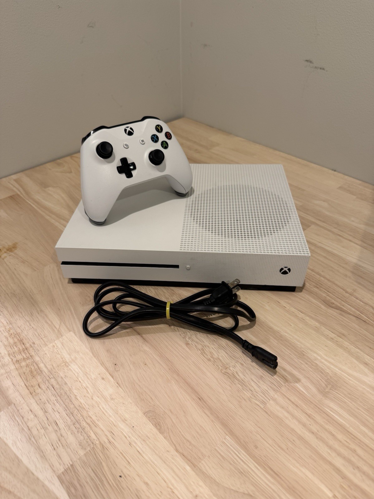 Xbox One S 1TB Console With Controller And Power Cord, HDMI New, Cleaned In/out