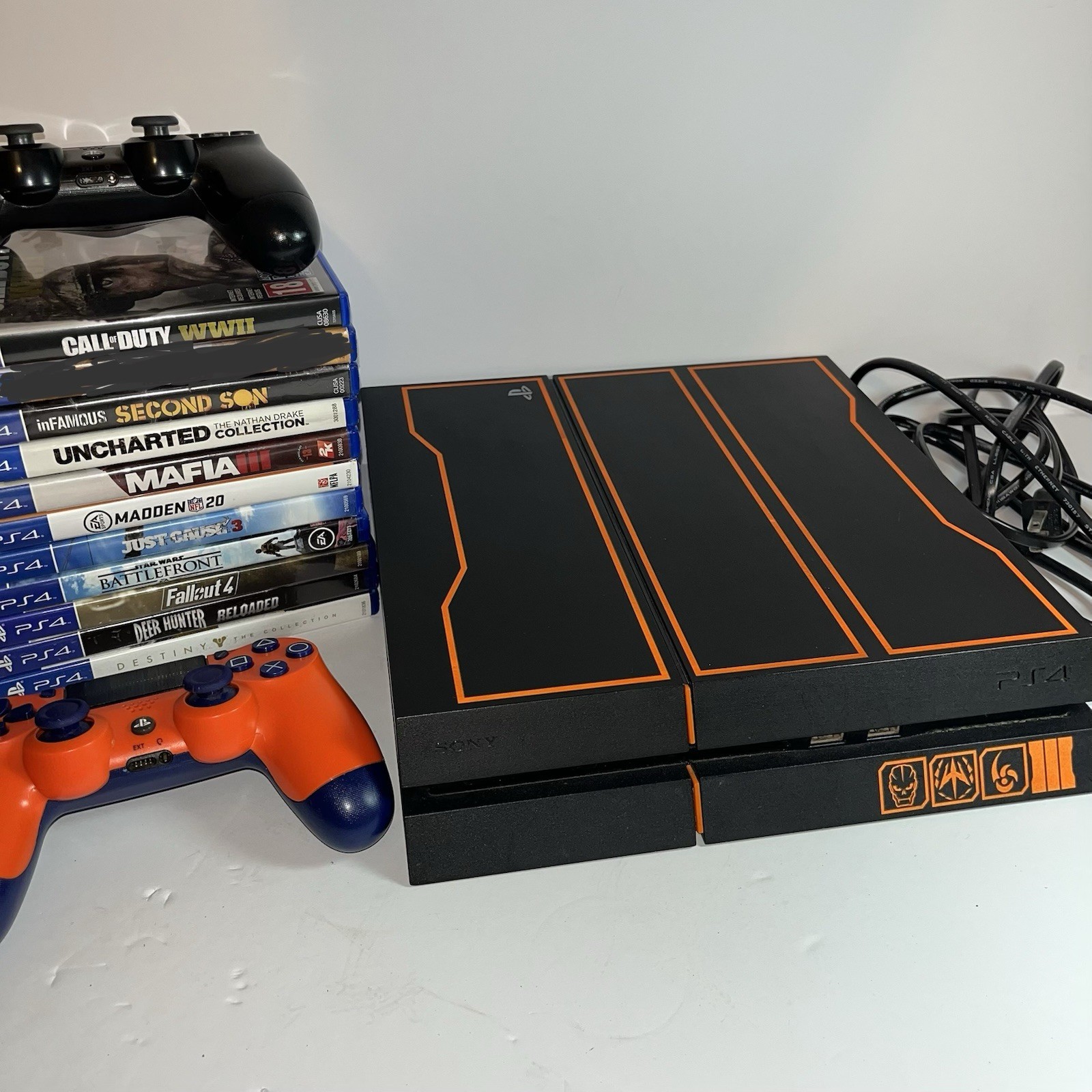 Call of Duty Black Ops 3 Edition PlayStation 4 Console CUH-1215B 1TB & 10 Games