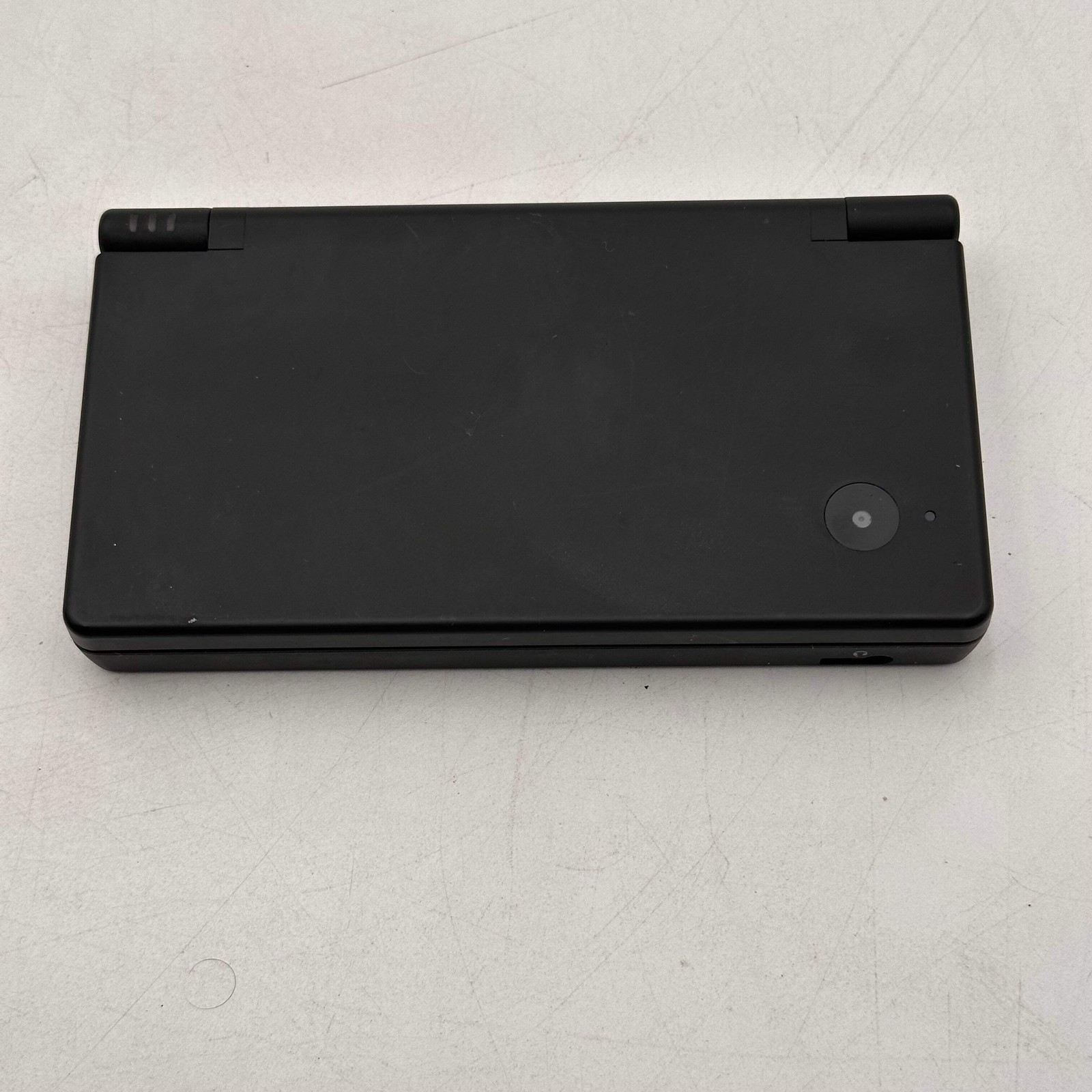 Nintendo DSi (TWL-001) 2008 Black Bundle w/ 3 Games & Carrying Case