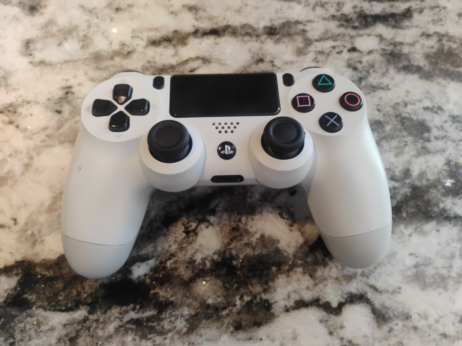 Sony PlayStation 4 – 500GB – With Controller – Tested And Working