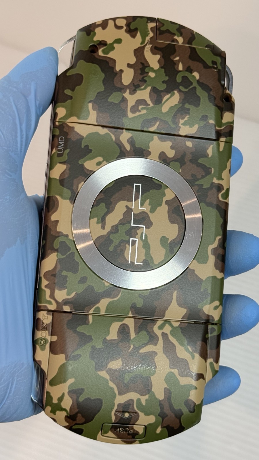 Sony PSP-1000 Console Metal Gear Solid PREMIUM PAK Konami Style -Open box unused