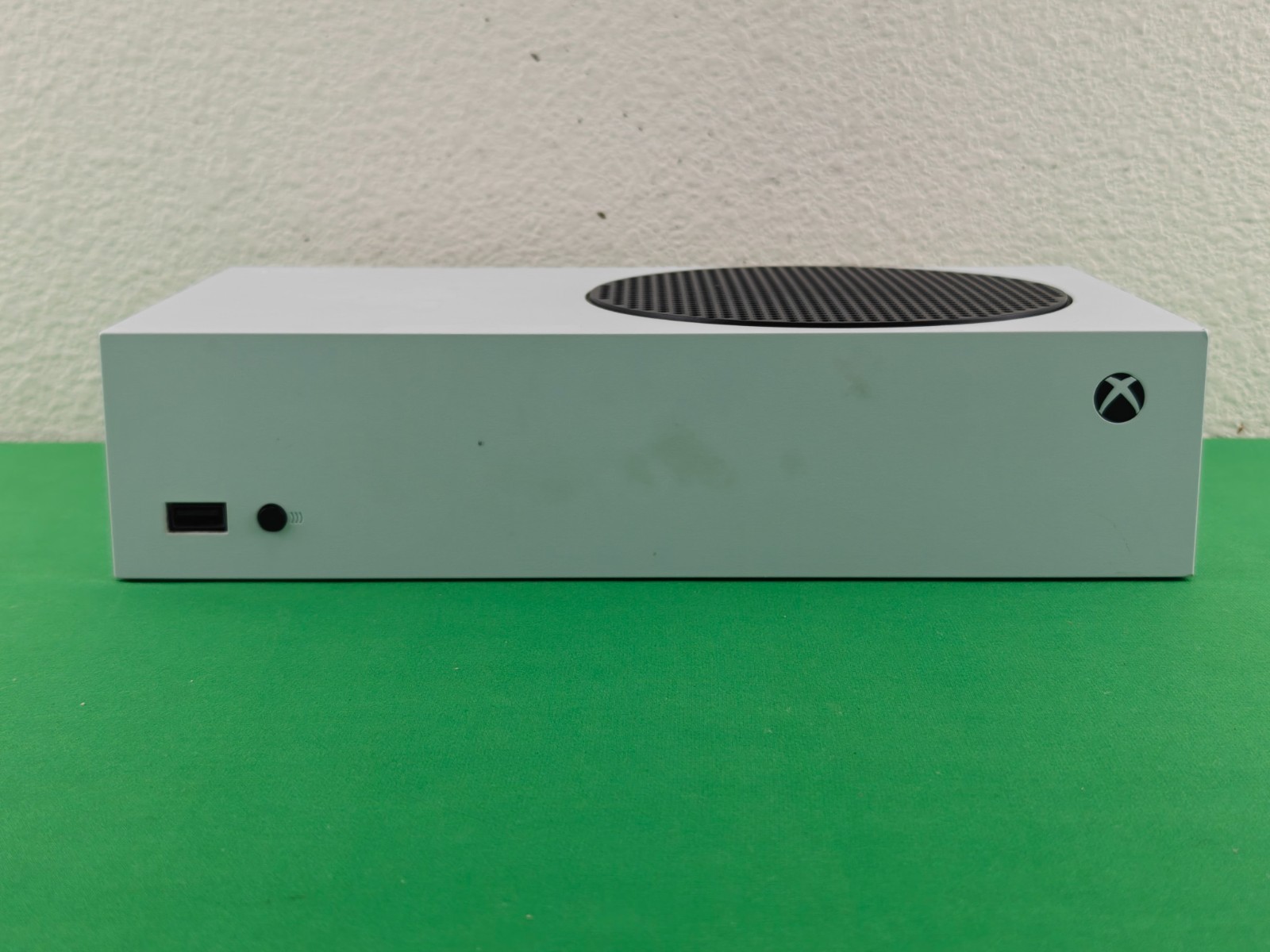 Microsoft Xbox Series S 512GB Video Game Console White- With Cables