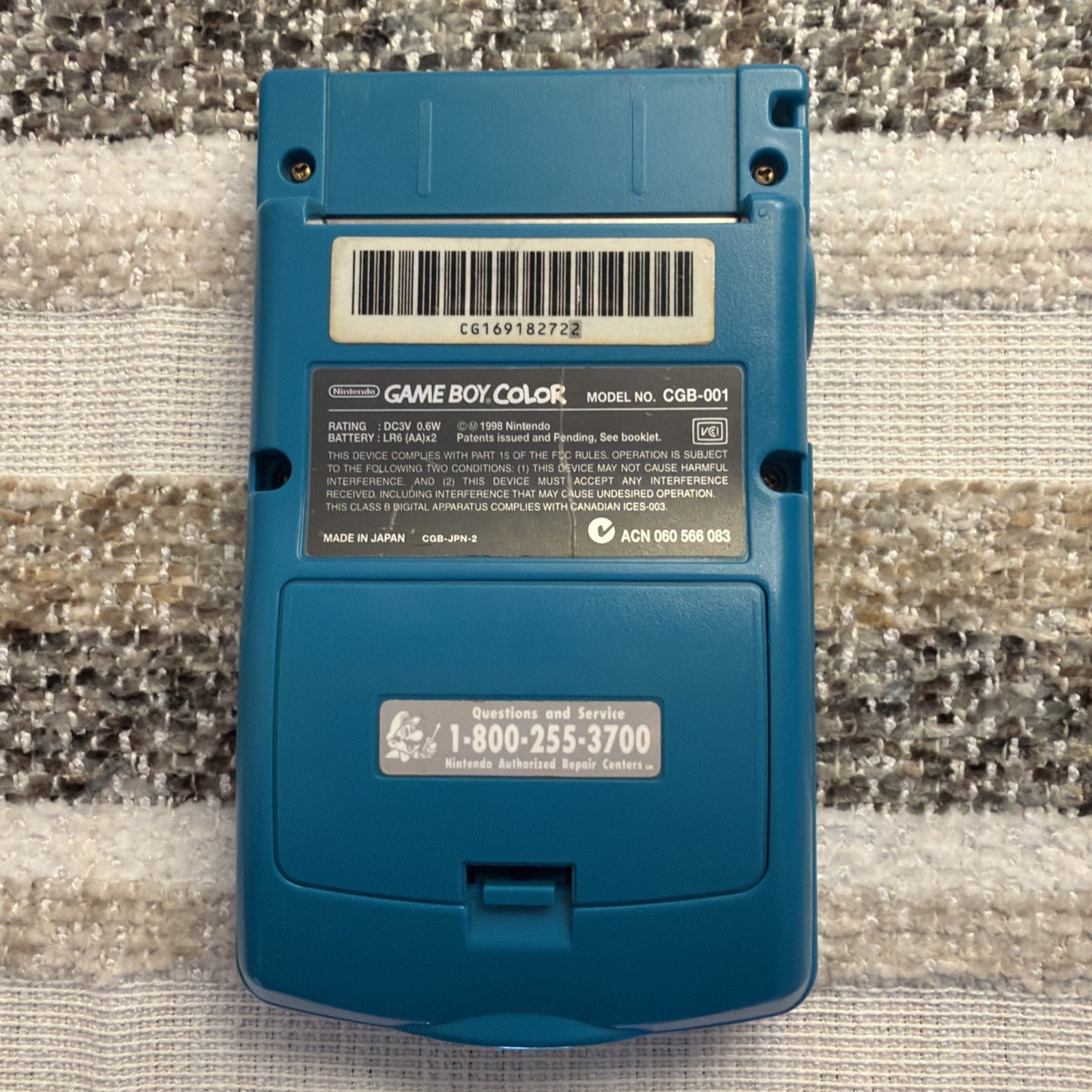 Nintendo Game Boy Color Game Console – Teal – CGB-001 w/ Tetris Cartridge Bundle