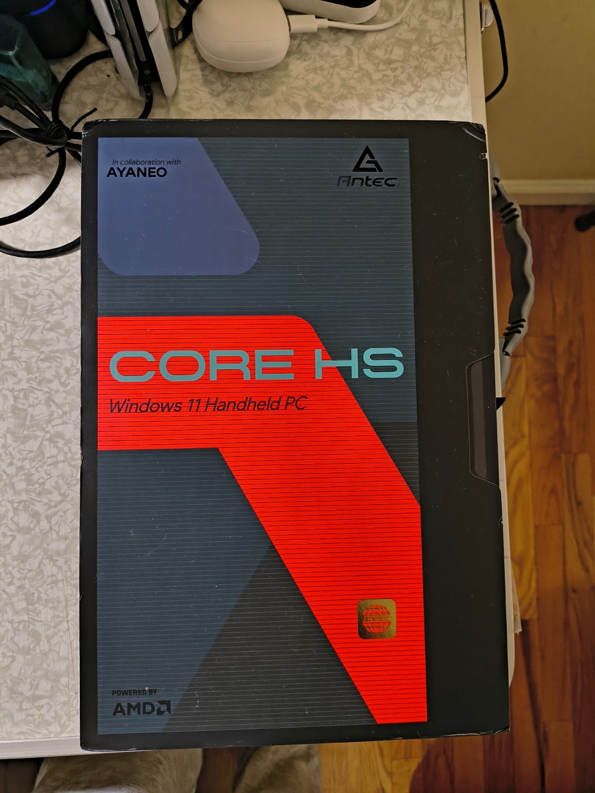 Handheld Windows 11 Pc