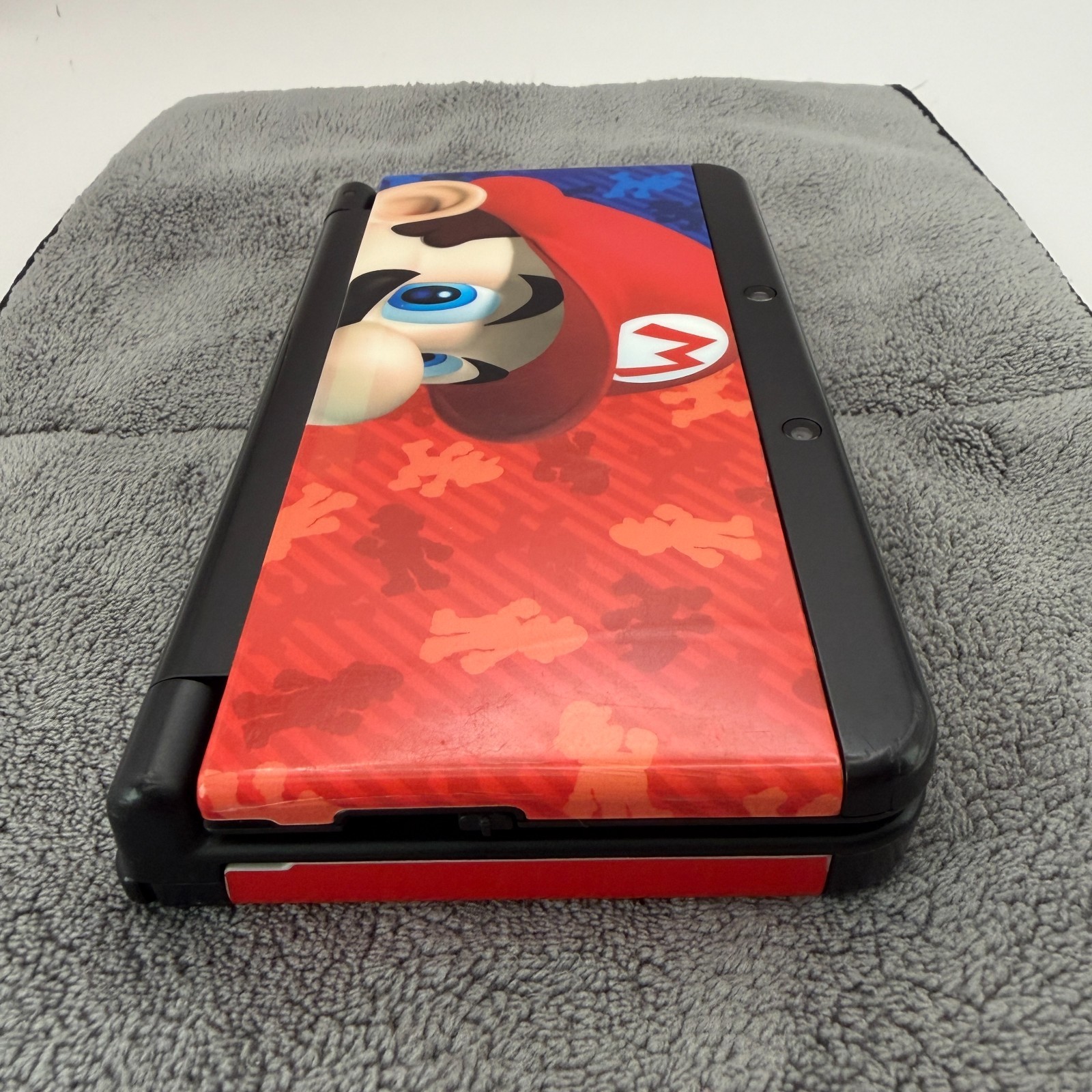 【Excellent5】New Nintendo 3DS Handheld Console Mario Plate KTR 001 From Japan