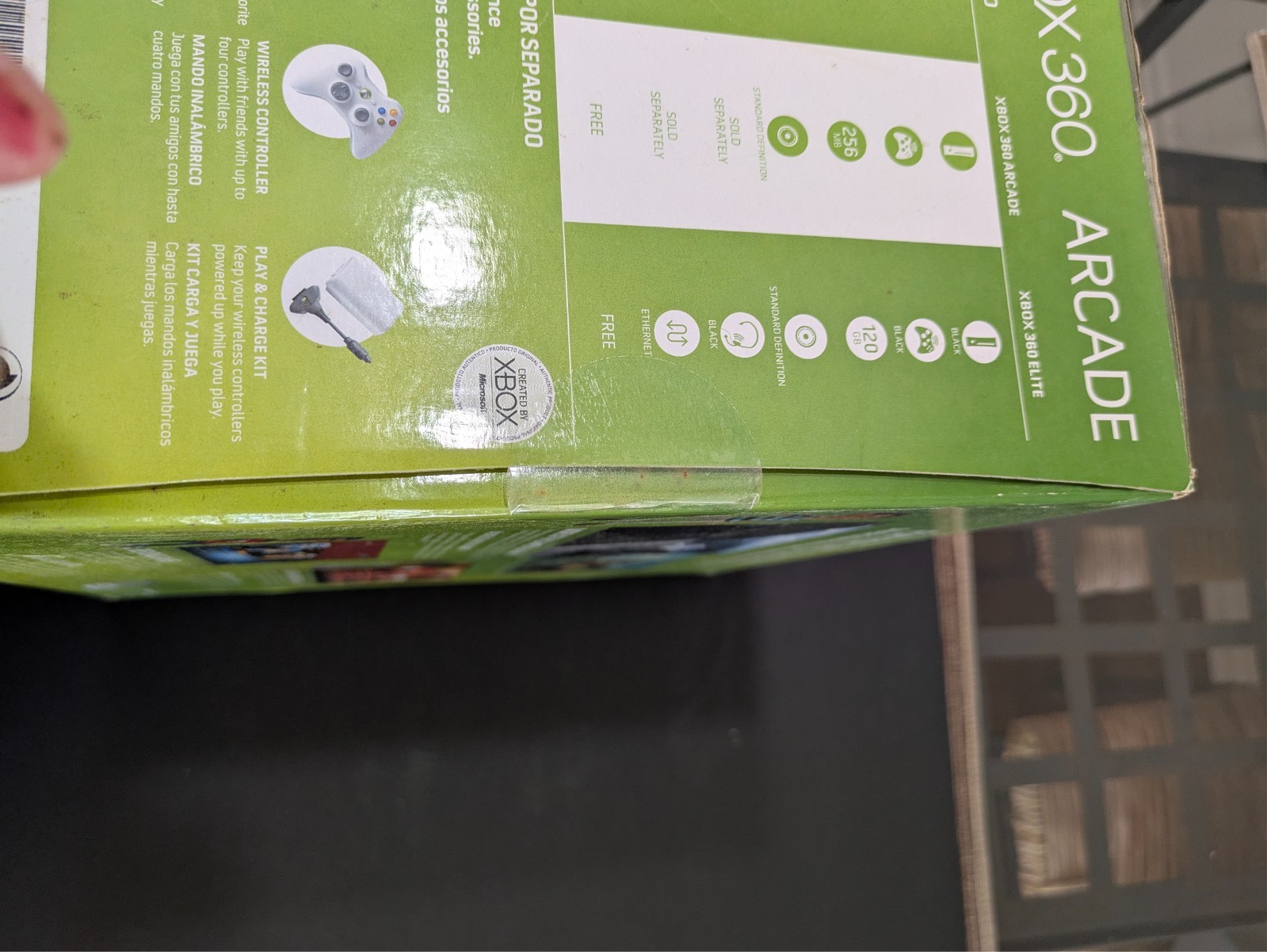 Microsoft Xbox 360 Arcade – FACTORY SEALED NIB Never Opened 256mb collector item