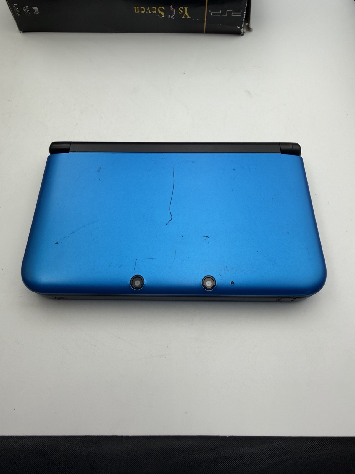 Nintendo 3DS XL Handheld System – Blue/Black