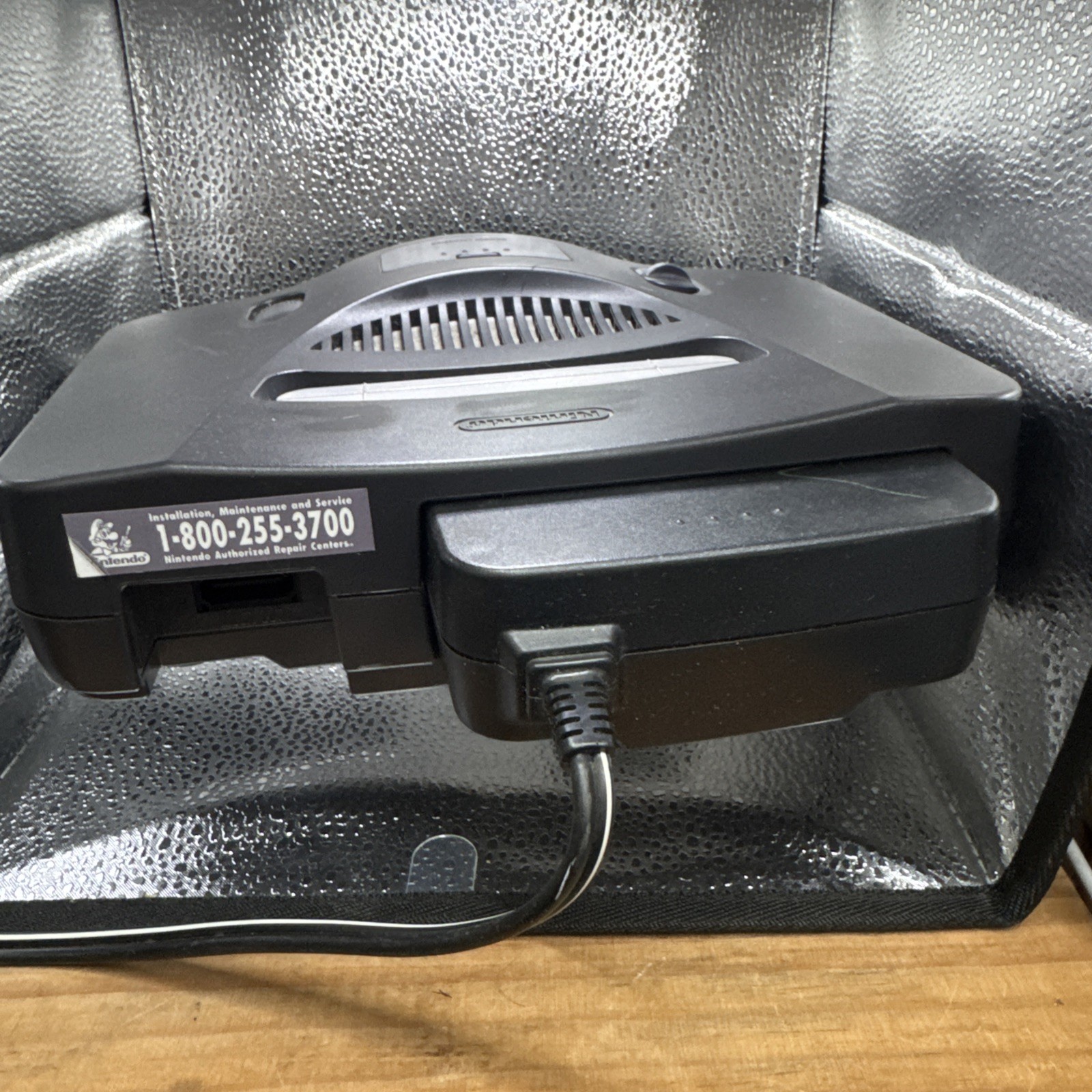 Nintendo 64 Home Console – Black powers on but untested selling as parts