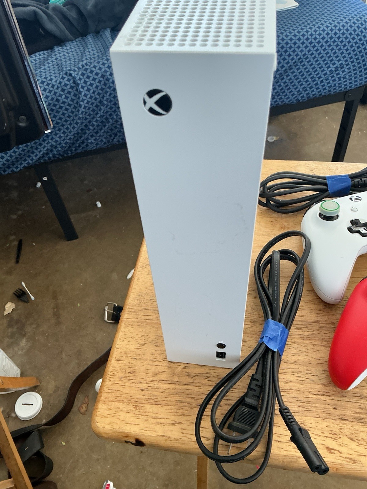 Xbox Series S 512GB White Console GREAT Condition with 4 Controllers & HDMI