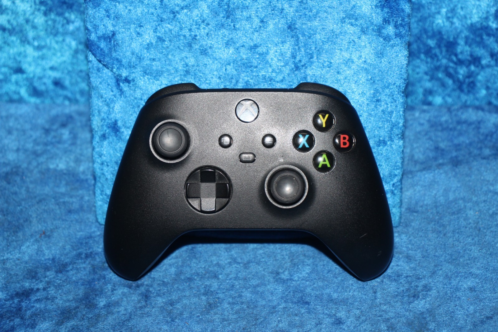 Microsoft Xbox Series X Model 1882 1TB Video Game Console with Controller -Black