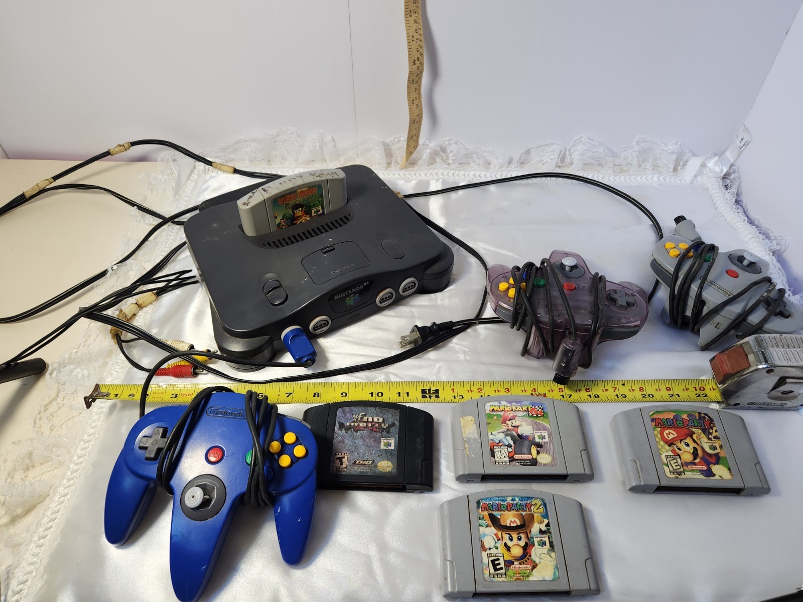 Nintendo 64 Console Bundle Three Remotes Mario Party 1,2+ Mario Kart DKR+WFNM