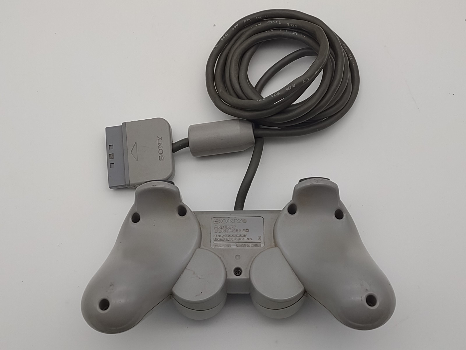 PS1 Sony PlayStation 1 Console System 2 Controllers SCPH-5501 Read Description