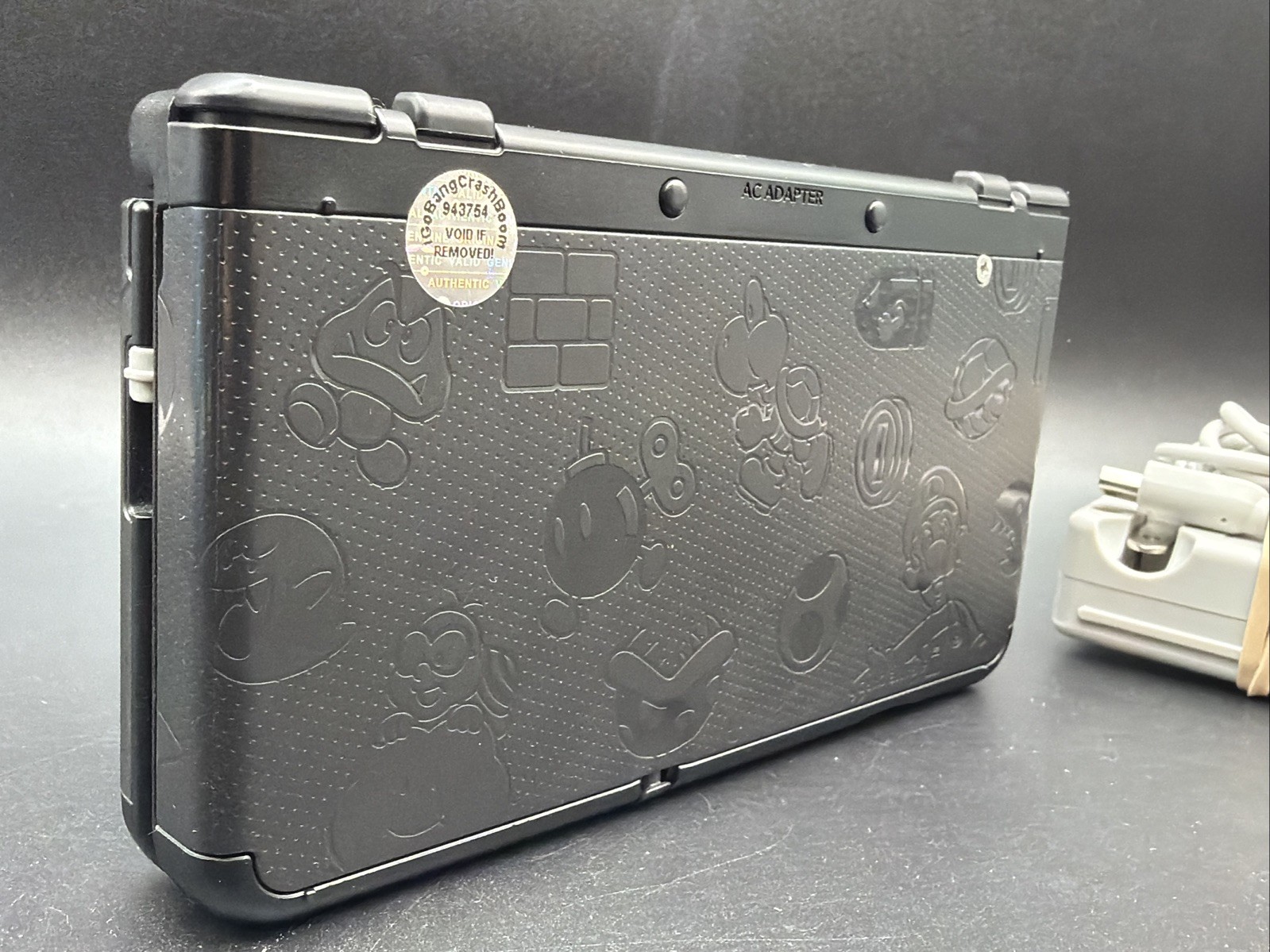 Nintendo 3DS Original Super Mario Edition 4GB Handheld System – Black •CLEAN!•