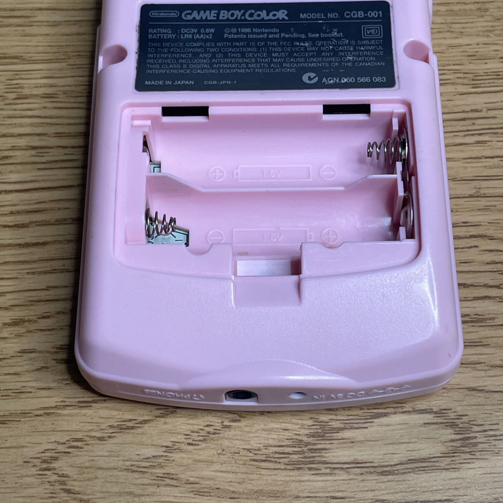 Nintendo GameBoy Color Hello Kitty Sanrio Pink Handheld Console CGB-001 Tested